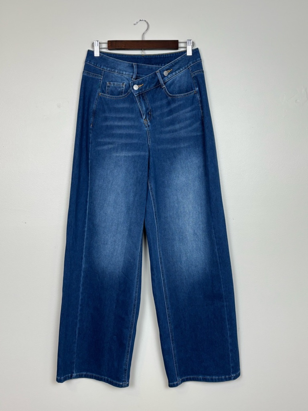 Halara Flex Jeans Womens Medium Blue Asymmetric High Waisted Washed Casual Baggy